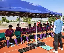 九游体育-足球锦标赛,皖南铁骑队与庐州海豚队翻盘,阵地战处理得当!轮换效果显现的简单介绍