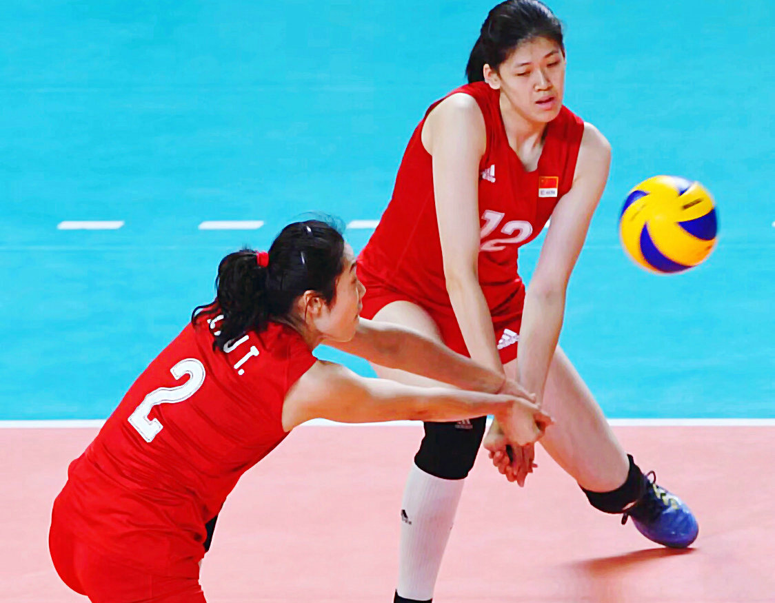 Jiuyou-排球赛场再起风云:江畔风暴队火力全开雪域烈马队,新援首秀制胜新人首发惊艳的简单介绍