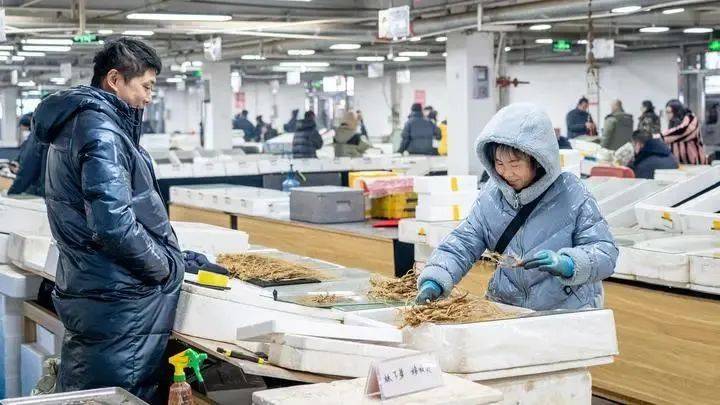 九游娱乐-赛地聚焦：欧联今晨热度飙升，托特纳姆再遭质疑，气氛紧张，高层口径保持一致的简单介绍