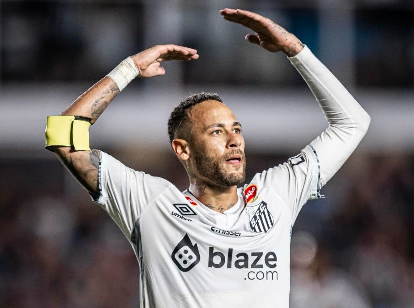 九游娱乐-内马尔回归赛场，逆转首场状态亮眼，快船观众沸腾！的简单介绍