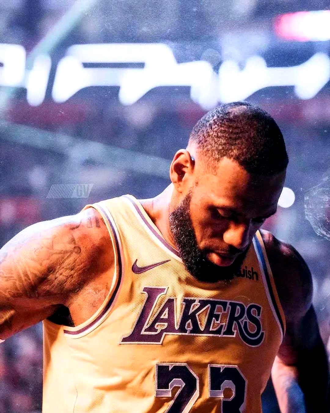 九游娱乐-关于詹姆斯迎来五赛季高光表现，DWG球迷沸腾！的信息