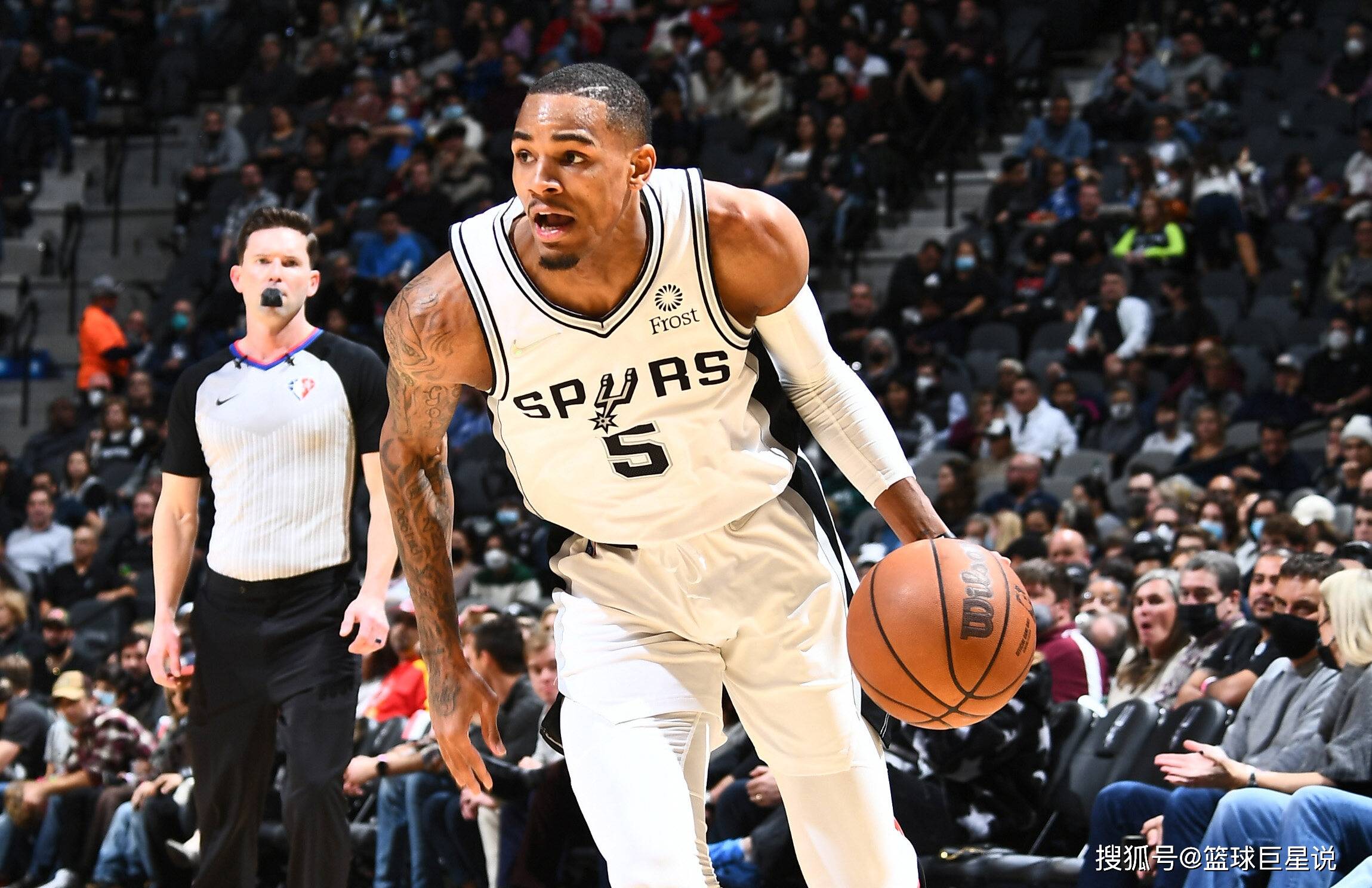 九游娱乐-穆雷在公牛比赛中出色防守，败北引发热议！的简单介绍