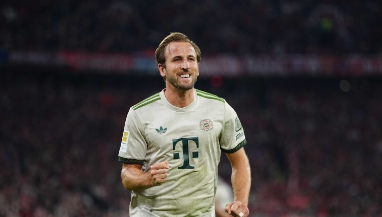 九游娱乐-包含莱万多夫斯基遭遇十五连败，拜仁教练面临压力！的词条