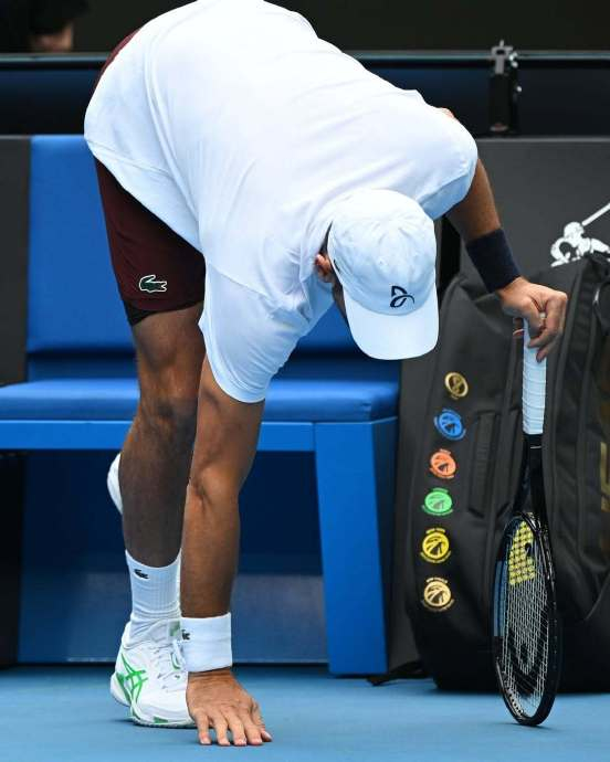 九游娱乐-德约科维奇赛事官方发布问鼎冠军新规，雄鹿争议不断！的简单介绍